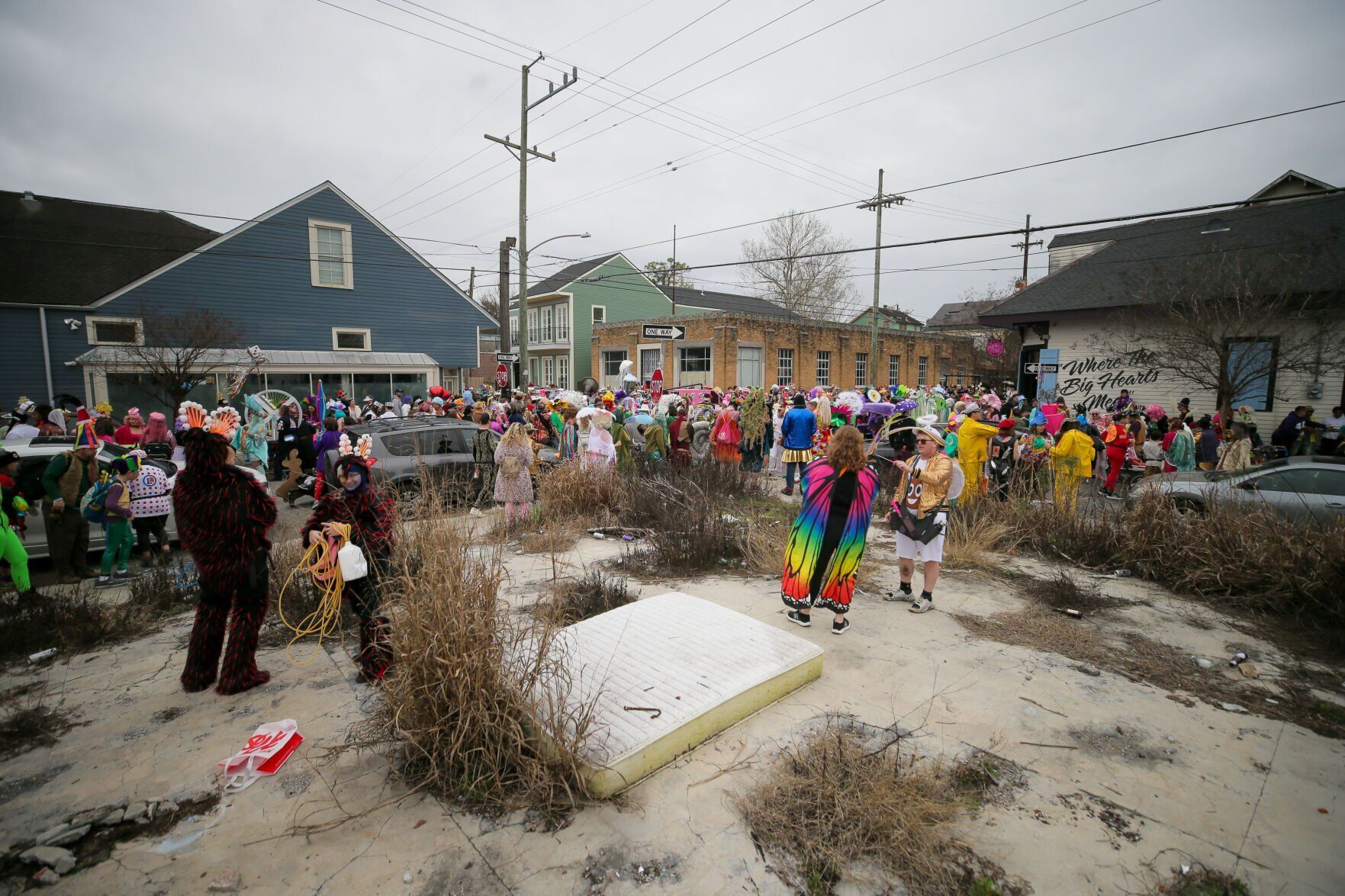 no.costumes.021424.0025.jpg